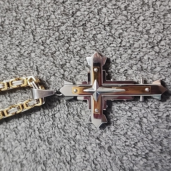 Stainless Steel Two Tone Byzantine Chain Necklace Bracelet Set - Picture 2 of 9